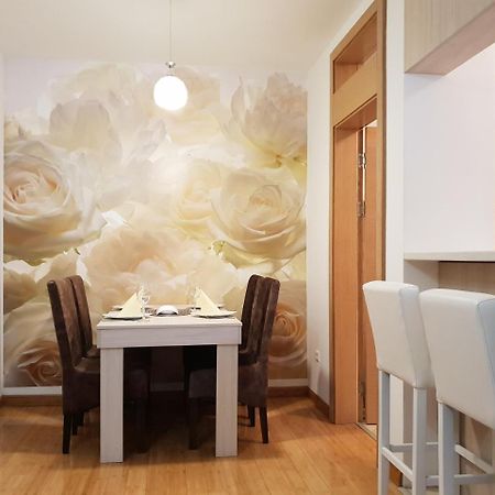 Apartman Kej Free Parking 크랄레보 외부 사진